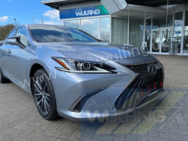 Lexus ES 300