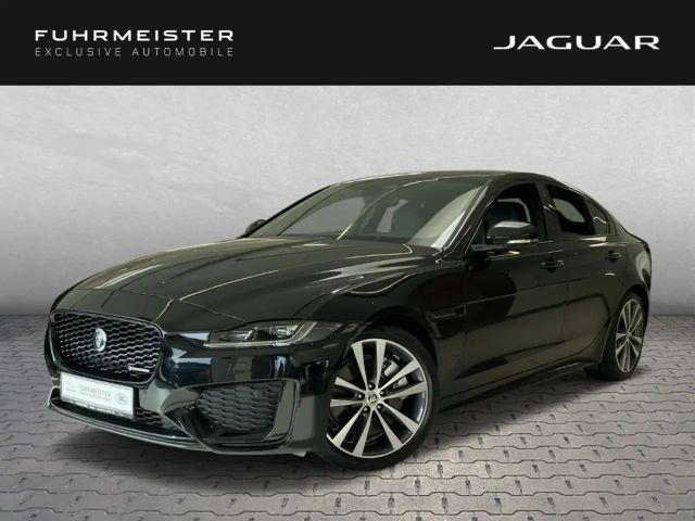 Jaguar XE 2024 Benzine