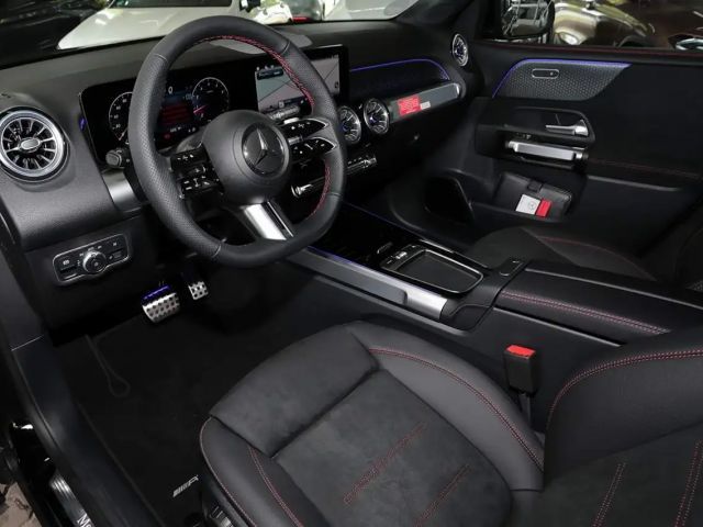 Mercedes-Benz GLB 220