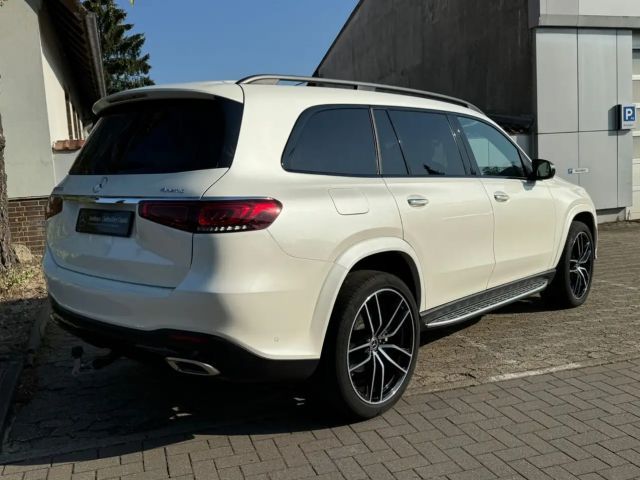 Mercedes-Benz GLS 580