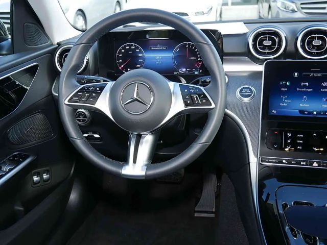 Mercedes-Benz C 400