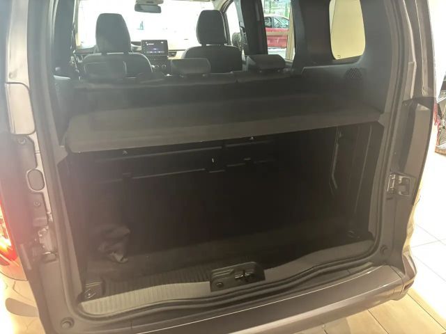 Nissan Townstar