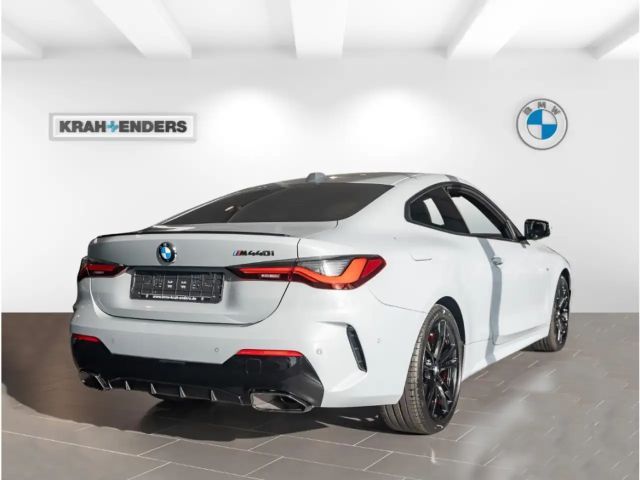 BMW 440