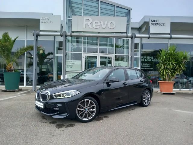 BMW 120 2023 Benzine