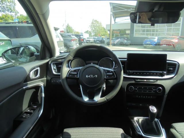 Kia Ceed / cee'd