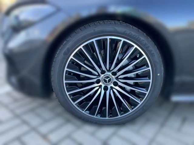 Mercedes-Benz CLE 200