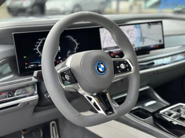 BMW 760