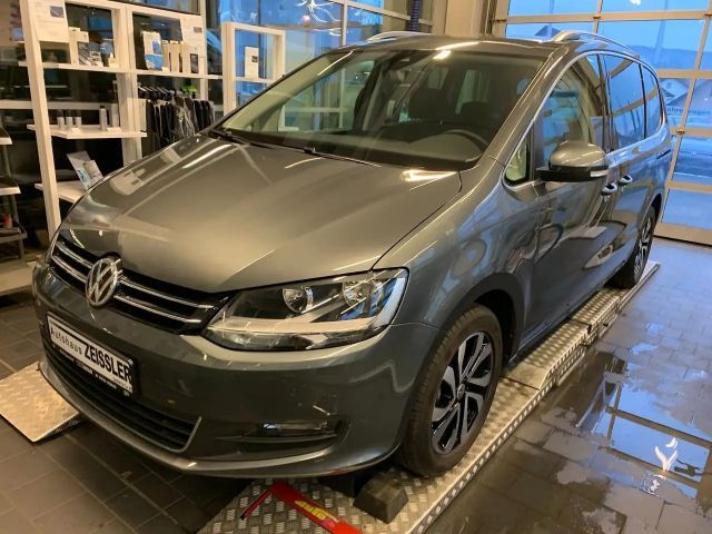 Volkswagen Sharan Start-Stopp Active (7N2) 2022 Benzine