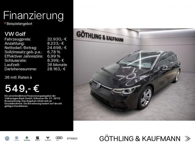 Volkswagen Golf 2023 Benzine