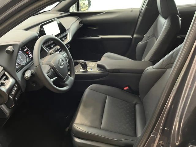 Lexus UX 300e