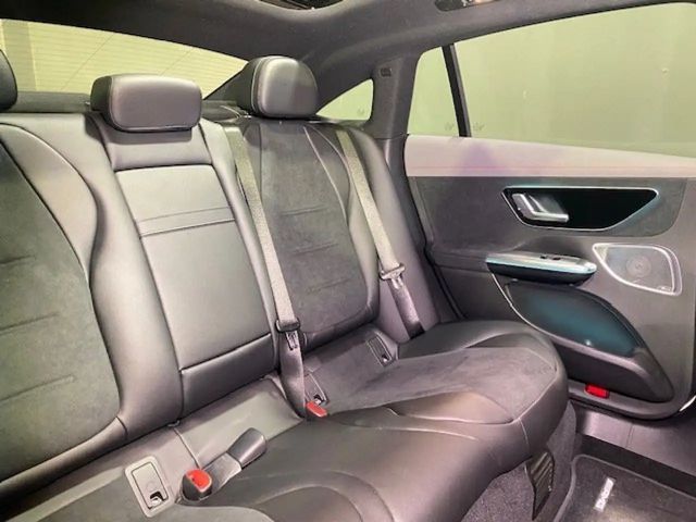 Mercedes-Benz EQE 350