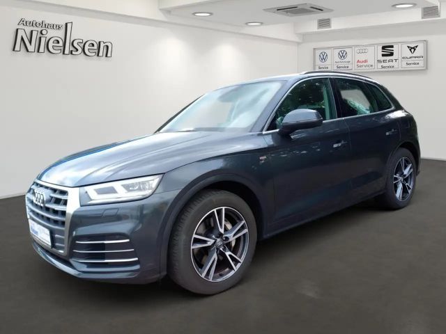 Audi Q5 TFSI e Design 2020 Hybride / Benzine