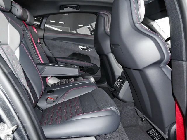 Audi RS e-tron GT