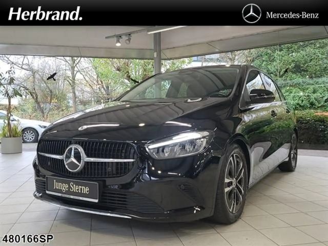 Mercedes-Benz B 180 2024 Benzine