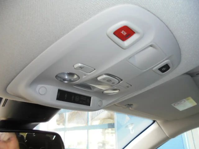 Peugeot Traveller