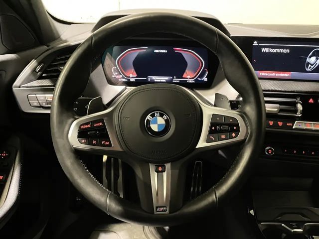 BMW 135