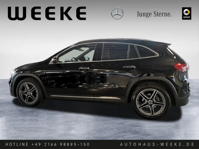 Mercedes-Benz GLA 180