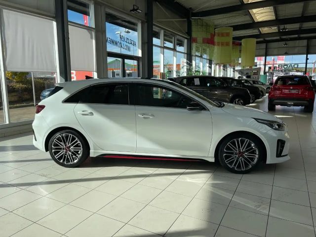 Kia Ceed / cee'd