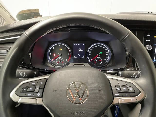 Volkswagen T6.1 California