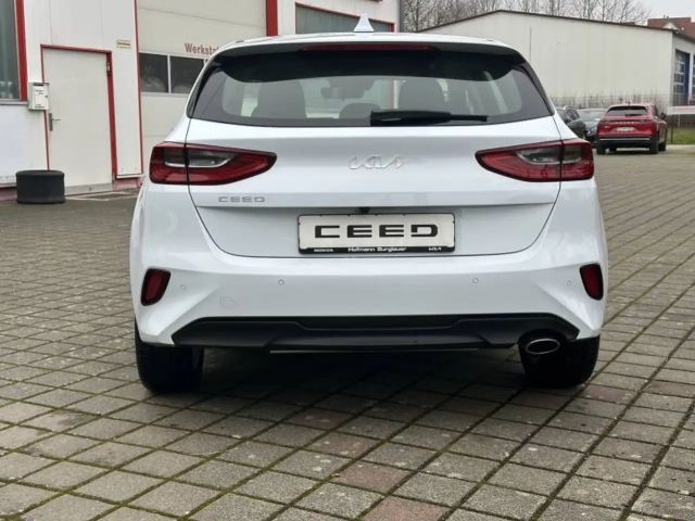 Kia Ceed / cee'd
