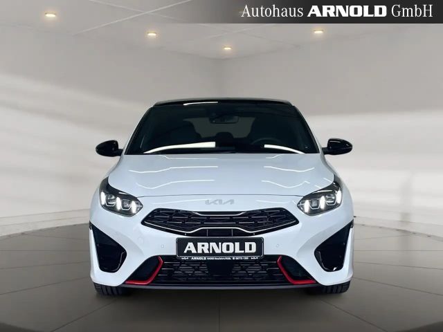 Kia Ceed / cee'd