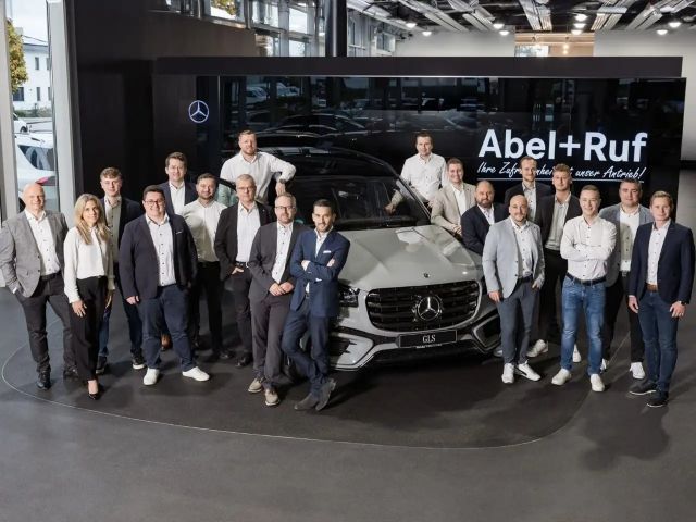 Mercedes-Benz GLB 200