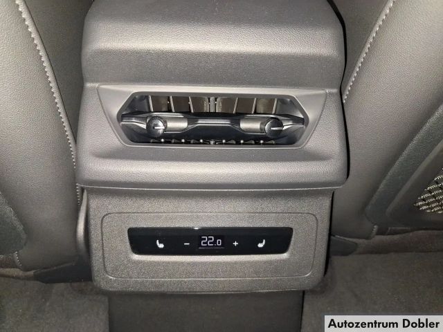 Audi Q6