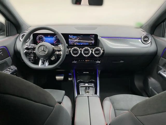 Mercedes-Benz GLA 35 AMG