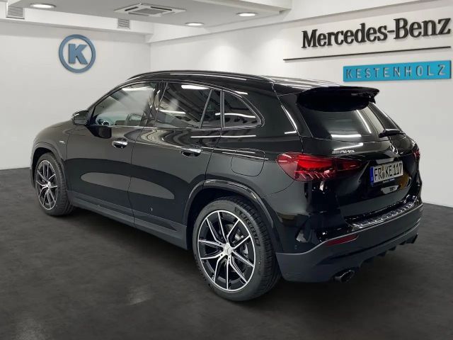 Mercedes-Benz GLA 35 AMG