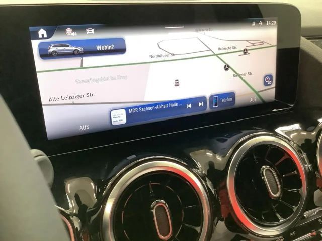 Mercedes-Benz B 220