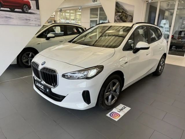 BMW 225 2023 Hybride / Benzine