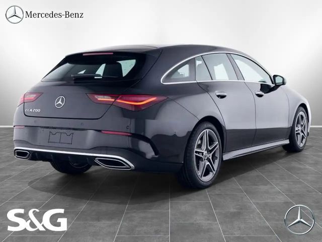 Mercedes-Benz CLA 200