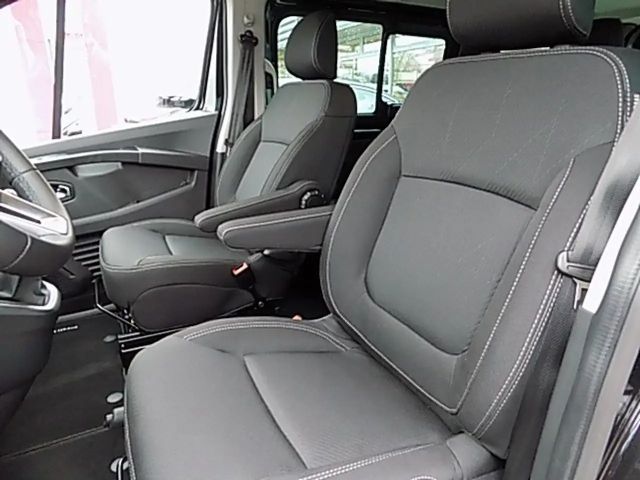 Nissan Primastar
