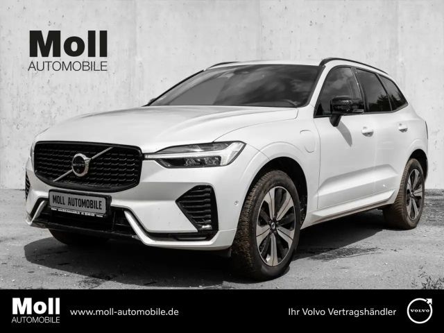 Volvo XC60 Plus Dark Recharge Plug-In Hybrid AWD T6 Twin Engi 2023 Hybride / Benzine