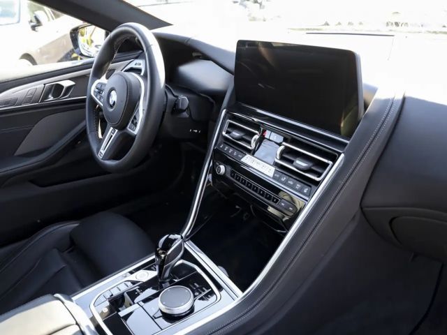 BMW M850