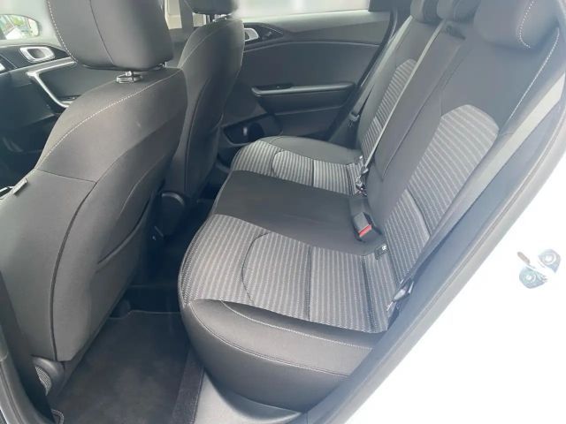 Kia Ceed / cee'd