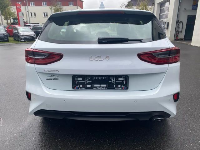 Kia Ceed / cee'd