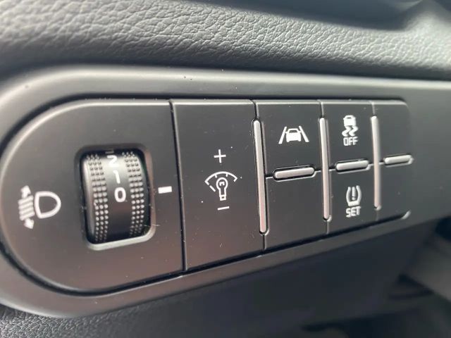 Kia Ceed / cee'd