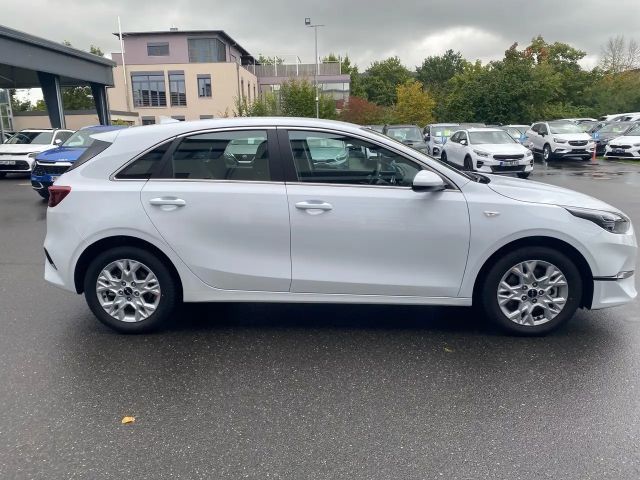 Kia Ceed / cee'd
