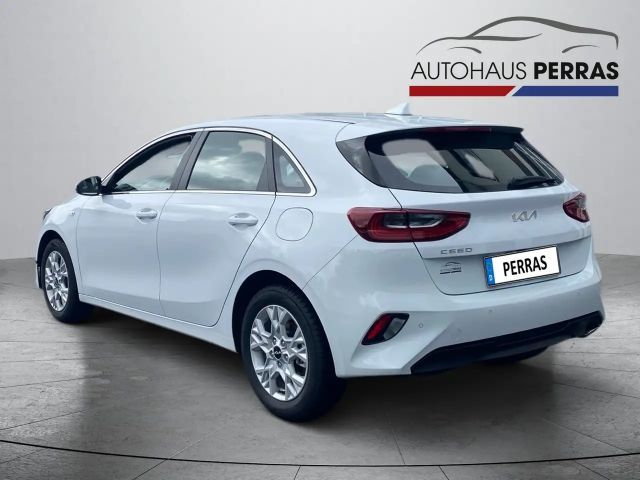 Kia Ceed / cee'd