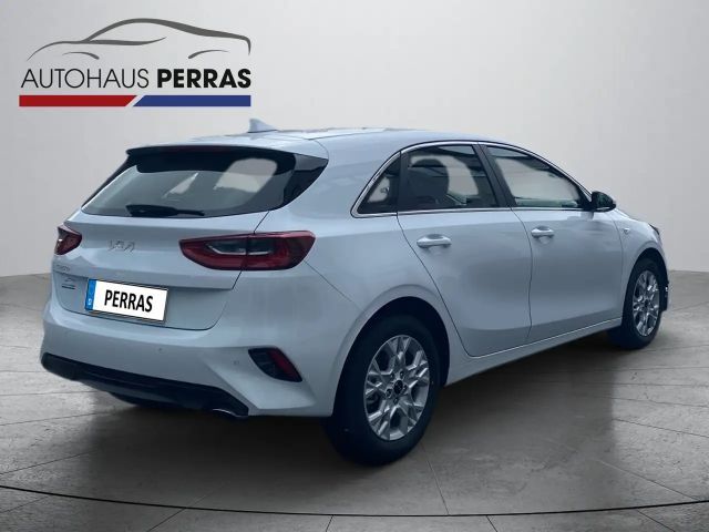 Kia Ceed / cee'd