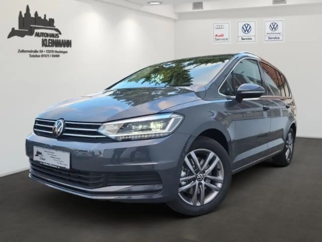 Volkswagen Touran BMT Start-Stopp 1.5 TSI EU6e Comfortline DSG,AHK,K 2024 Benzine