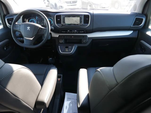 Peugeot Traveller