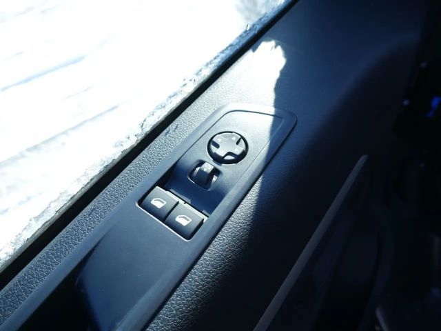 Peugeot Traveller