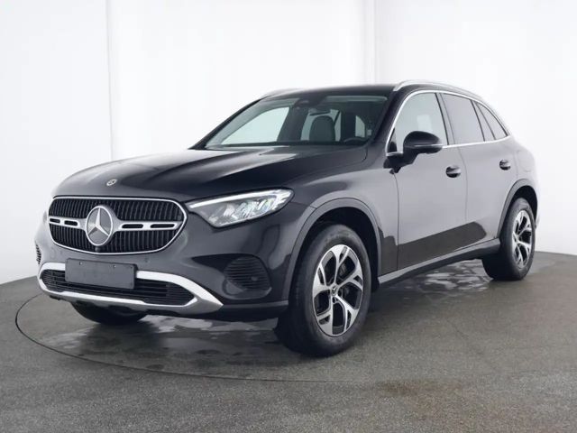 Mercedes-Benz GLC 300 2024 Hybride / Diesel
