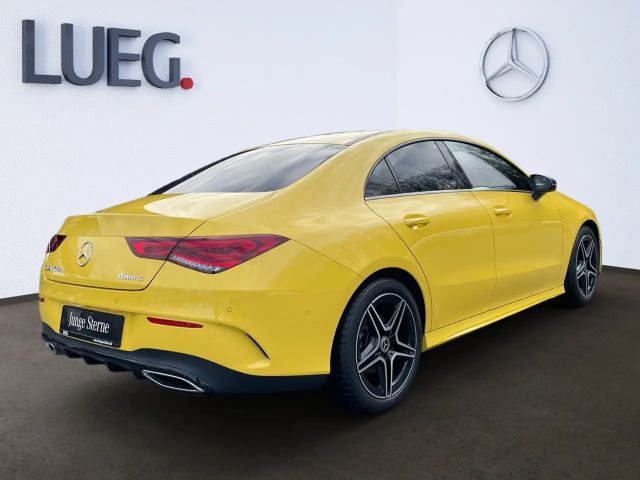 Mercedes-Benz CLA 200