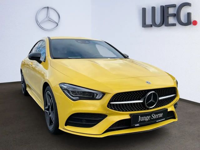 Mercedes-Benz CLA 200