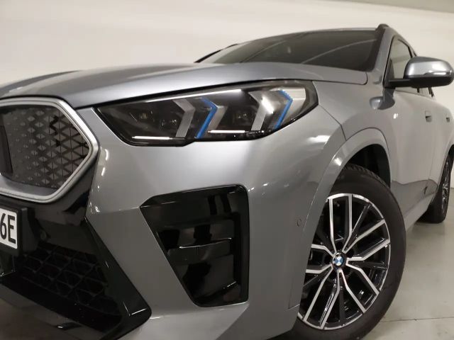 BMW iX2