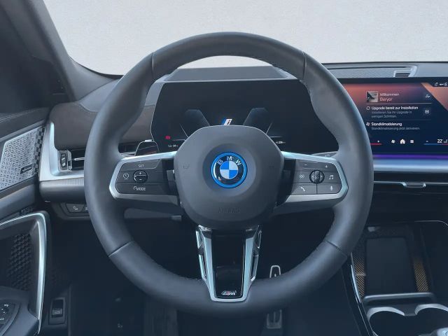 BMW iX2