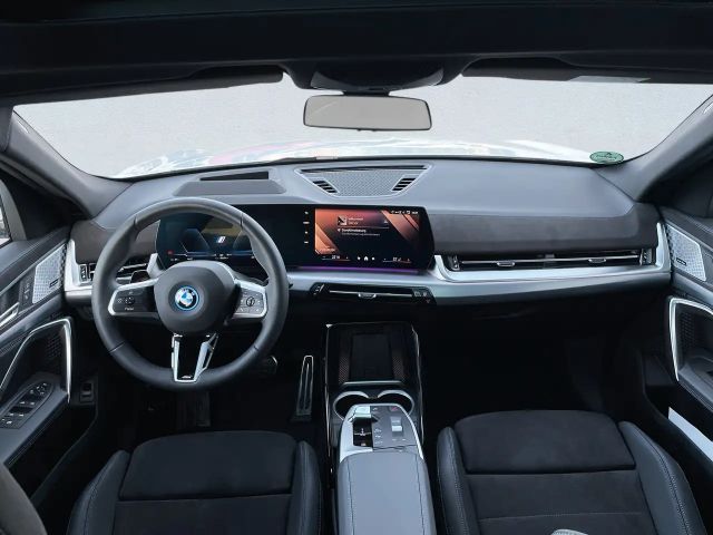 BMW iX2